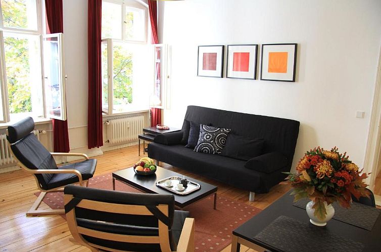 Nollendorf Apartments