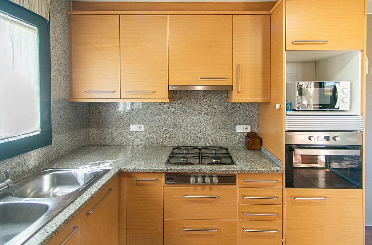 Vakantiehuis WELCS CASA 231 PDA con piscina