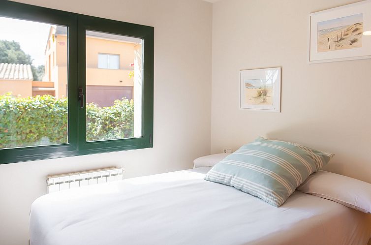 Vakantiehuis WELCS CASA 231 PDA con piscina