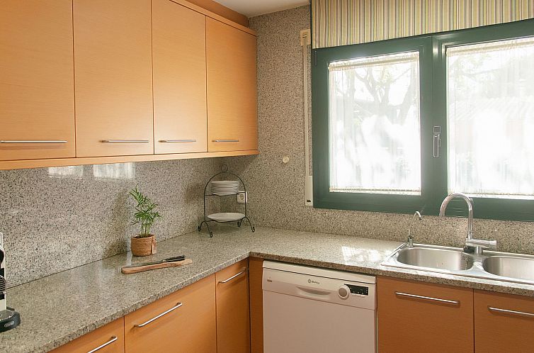 Vakantiehuis WELCS CASA 231 PDA con piscina