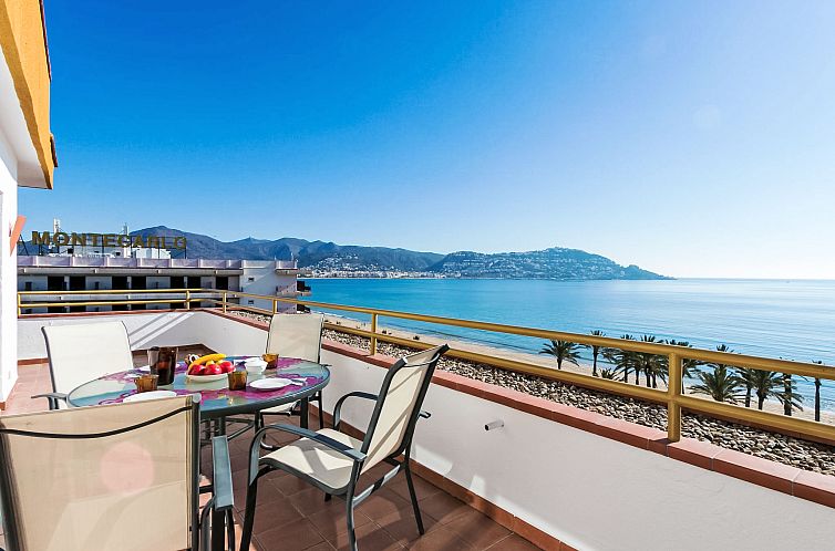 Guest house 15024110 - Apartment Costa Brava - Appartement Roses Holiday Center