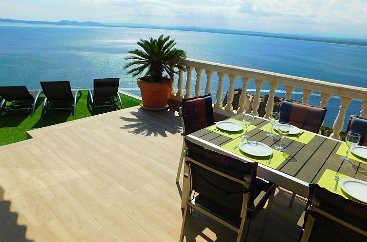 Vakantiehuis mit einzigartigem Meerblick