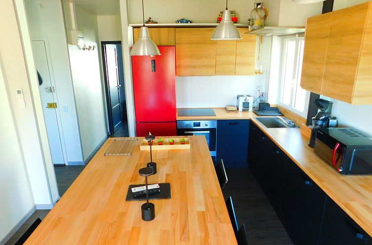 Appartement Wohnung mit 2 Schlafzimmern, Schwimmbad und Park