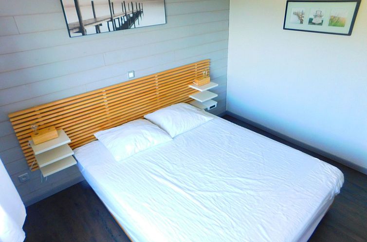 Appartement Wohnung mit 2 Schlafzimmern, Schwimmbad und Park