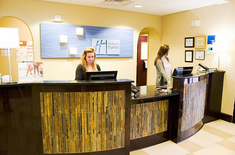 Holiday Inn Express & Suites Havelock Northwest New Bern, an