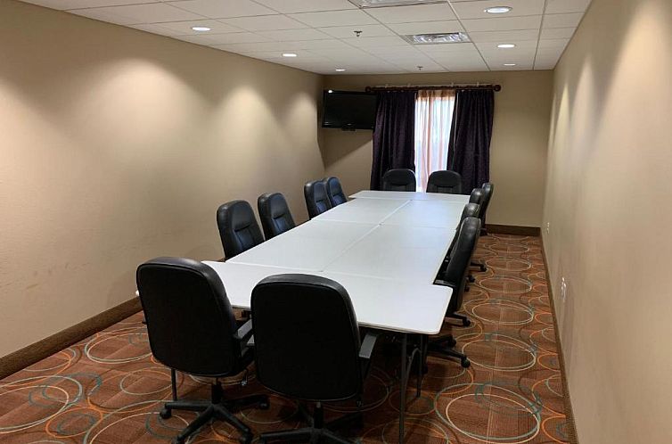 Holiday Inn Express & Suites Havelock Northwest New Bern, an