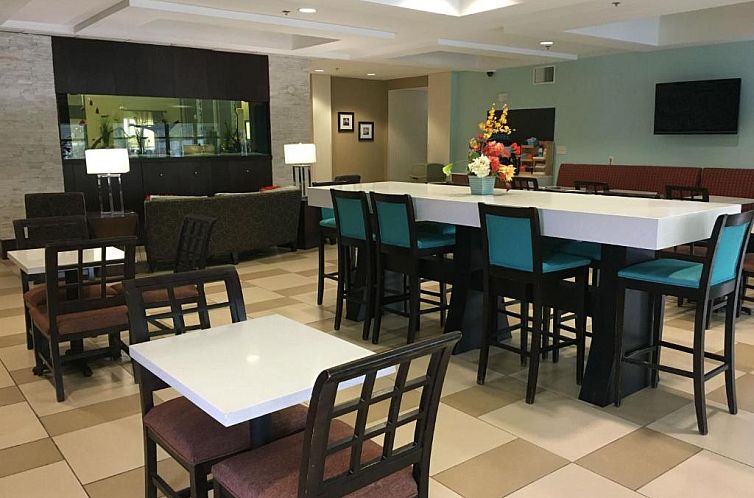 Holiday Inn Express & Suites Havelock Northwest New Bern, an