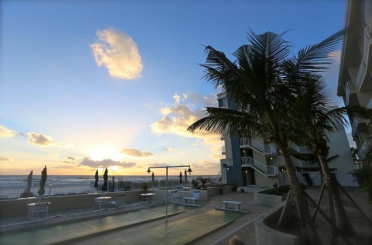 Shoreline Island Resort - Exclusively Adult