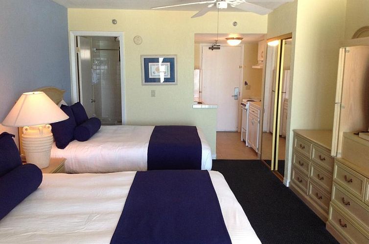 Shoreline Island Resort - Exclusively Adult