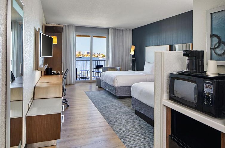 Courtyard by Marriott St. Petersburg Clearwater/Madeira Beac