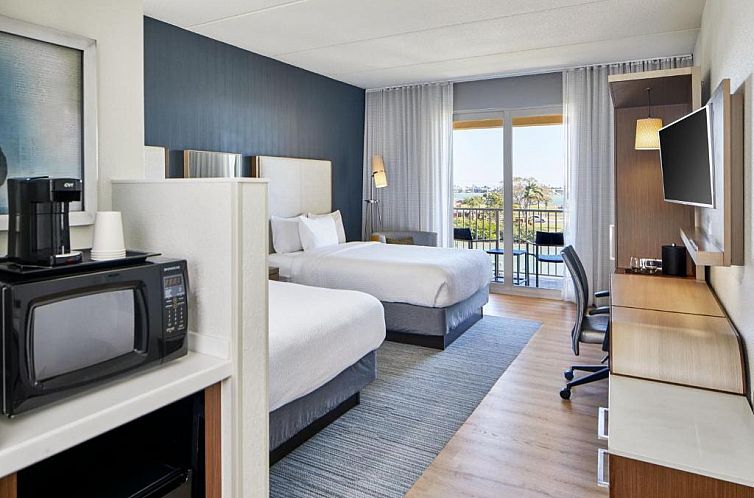Courtyard by Marriott St. Petersburg Clearwater/Madeira Beac