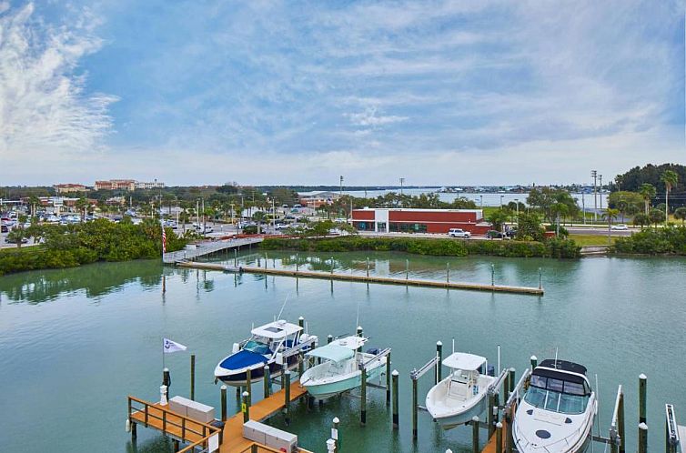 Courtyard by Marriott St. Petersburg Clearwater/Madeira Beac