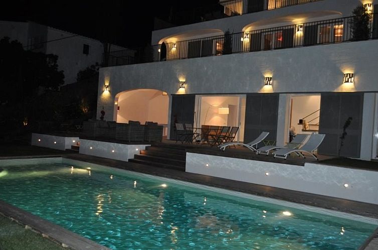 Vakantiehuis Villa mit Charme - Privatpool für Familien