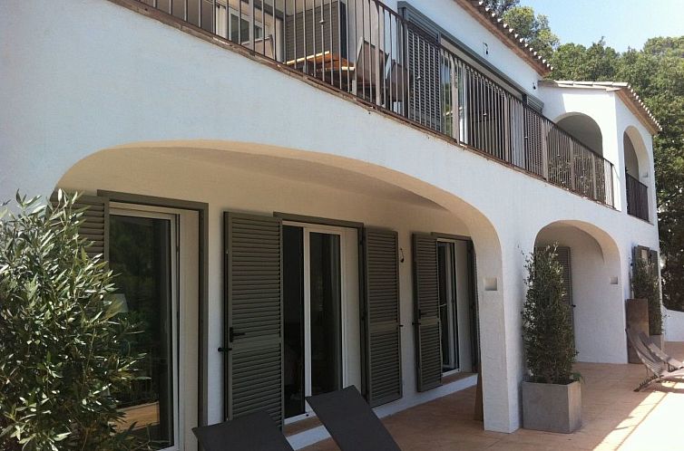 Vakantiehuis Villa mit Charme - Privatpool für Familien