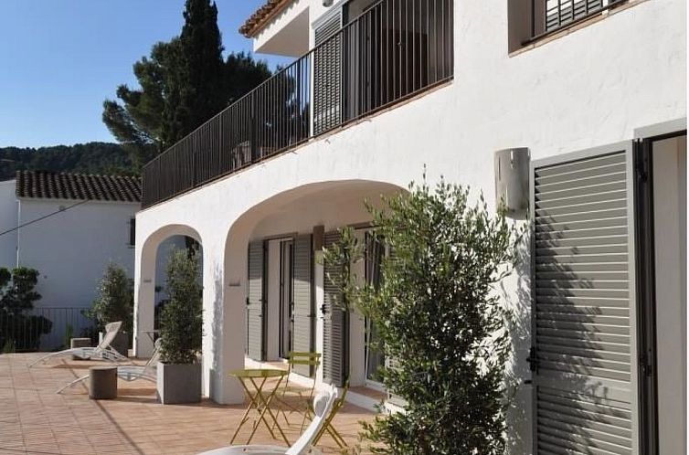 Vakantiehuis Villa mit Charme - Privatpool für Familien