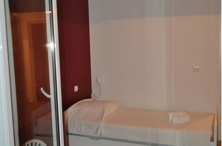 Vakantiehuis Villa mit Charme - Privatpool für Familien
