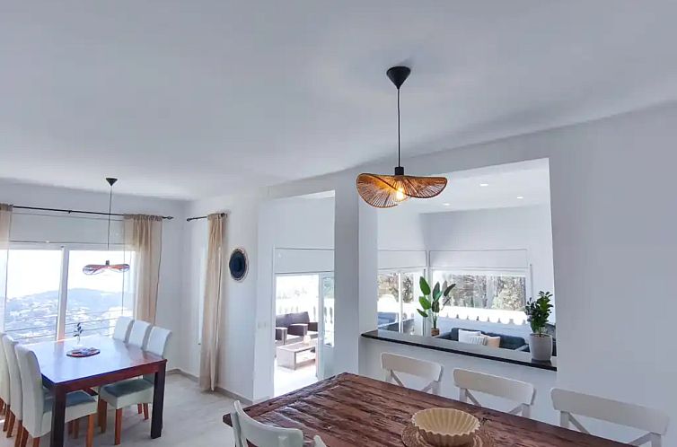 NEW Villa Celeste(15 pers.),zeezicht