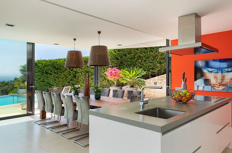 Vakantiehuis Luxuriöse Villa mit fantastischem Meerblick un