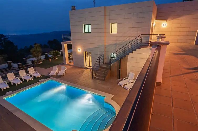 Unterkunft 1503578 - Ferienhaus Costa Brava - Villa Aurore (12 pers.), bergzicht