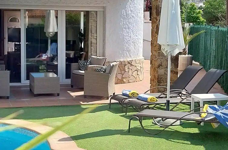 Villa Ghislaine  'ALL INCLUSIVE'!!
