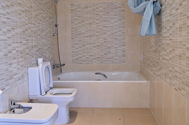 Vakantiehuis WELCS VILLA MODERNA 031 EMP con Piscina y Vista