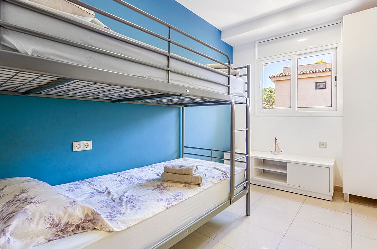 Appartement WELCS APARTAMENTO 155 PDA con piscina