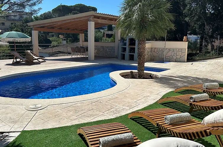 Unterkunft 1507025 - Ferienhaus Costa Brava - Casa Els Pins met verwarmd zwembad