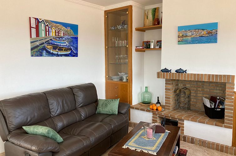 Vakantiehuis Gemütliches Ferienhaus mit Pool und Meerblick
