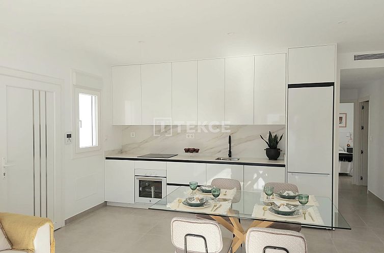 Geschakelde woning in Roldán