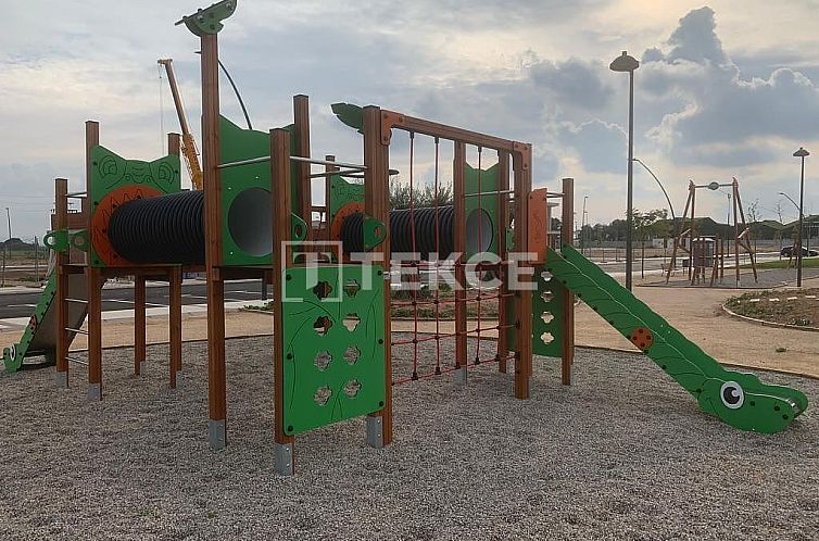 Geschakelde woning in Roldán