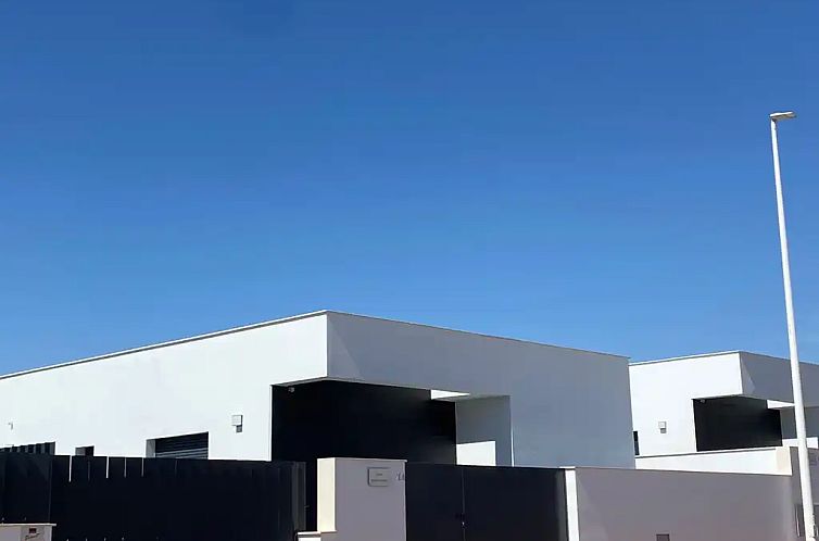 Casa Demi Adore