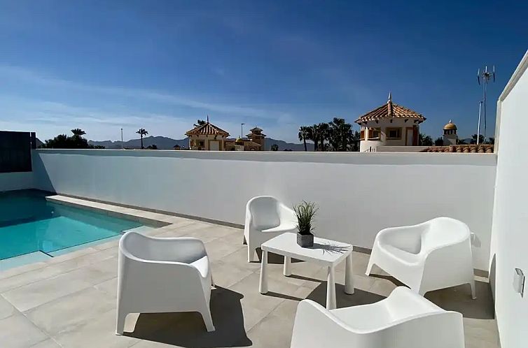 Casa Demi Adore