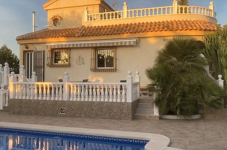Villa Delfin