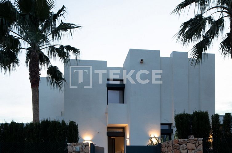 Vrijstaande woning in Cartagena