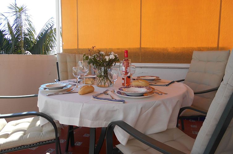 Vakantiehuis Touristenwohnung "Apartment" mit Terrasse