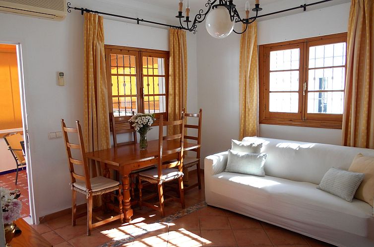 Appartement Wohnung Klimaanlage, Wifi, Terrasse,