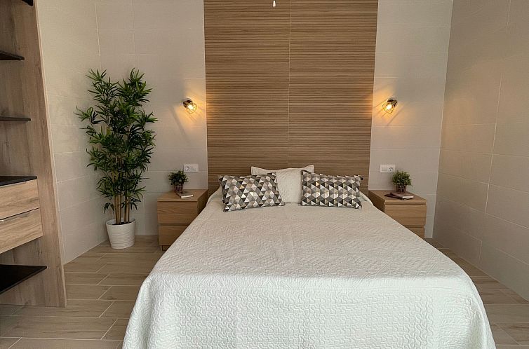 Appartement Wohnung "Casa Charo" mit Privatparkplatz