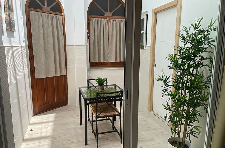 Appartement Wohnung "Casa Charo" mit Privatparkplatz