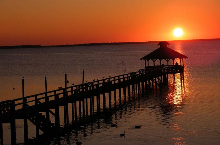 The Inn at Corolla Lighthouse