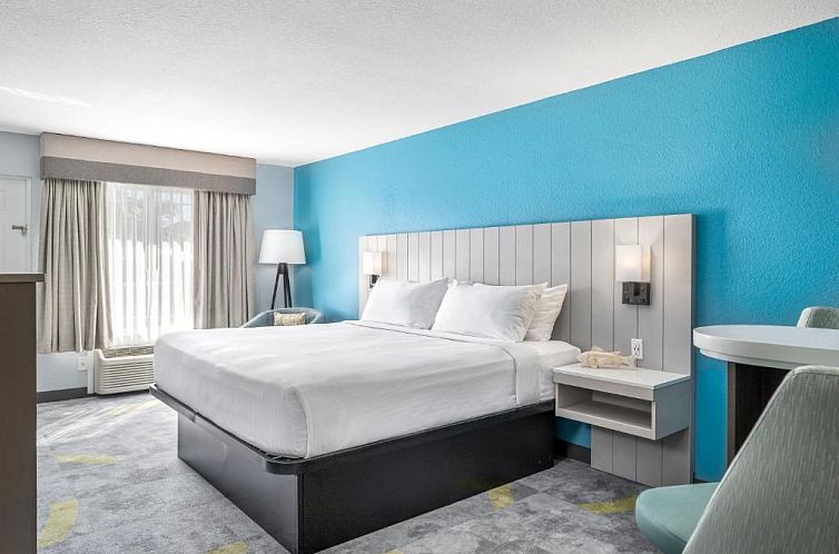 The Inn at Capt. Hiram's