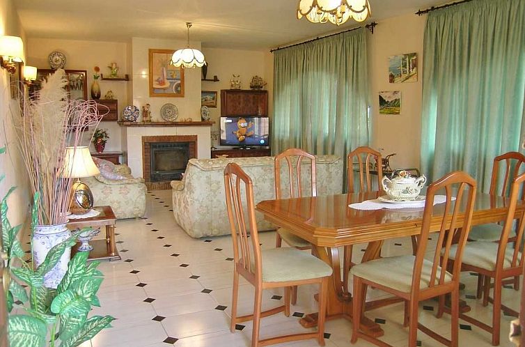 Vakantiehuis Villa "Los Arcos" mit privatem Garten und Terra