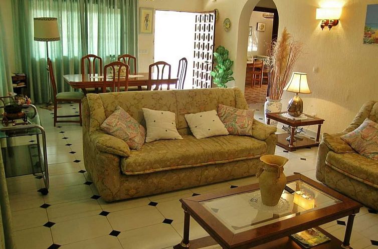 Vakantiehuis Villa "Los Arcos" mit privatem Garten und Terra