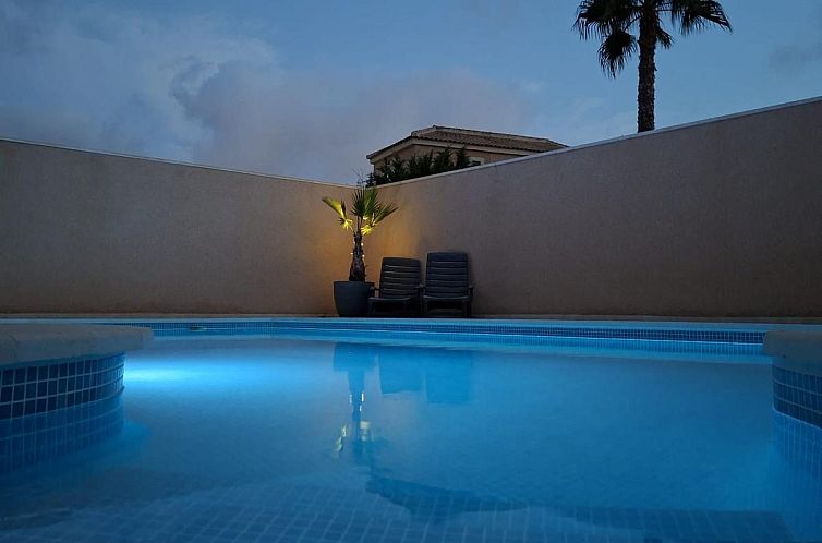 Geschakelde woning in Torrevieja