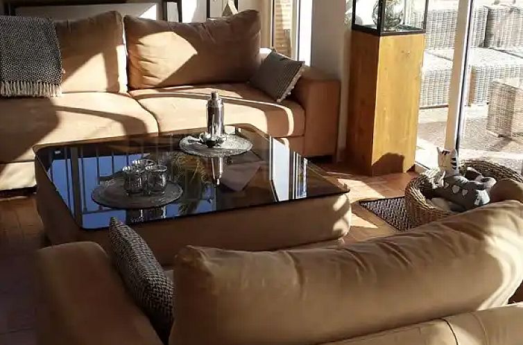 Casa Olyves  met verwarmd zwembad