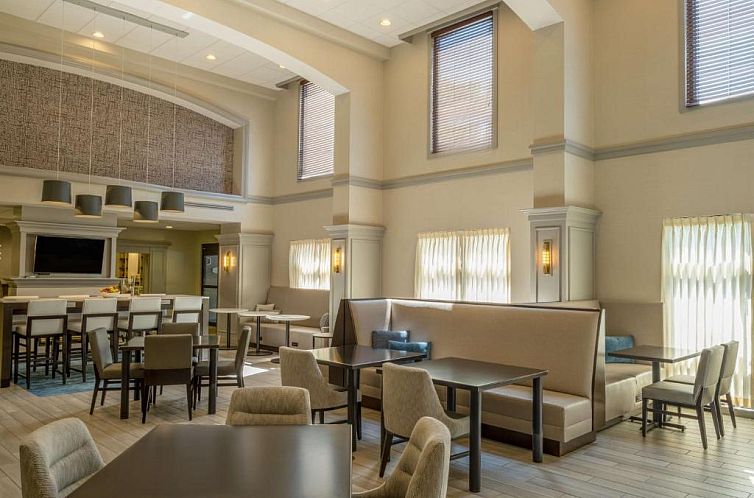 Hampton Inn Raynham-Taunton