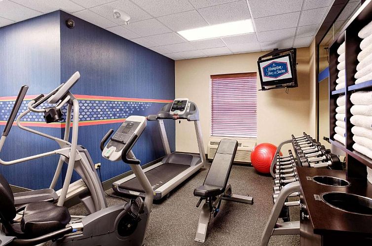 Hampton Inn & Suites Addison