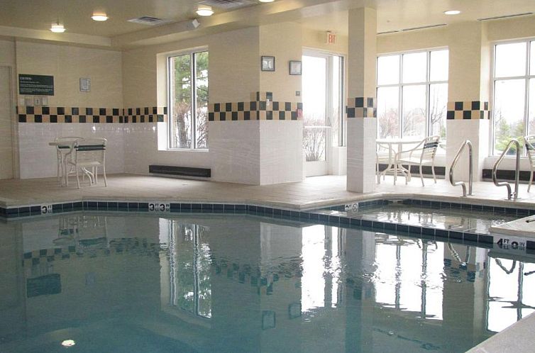 Hilton Garden Inn Addison