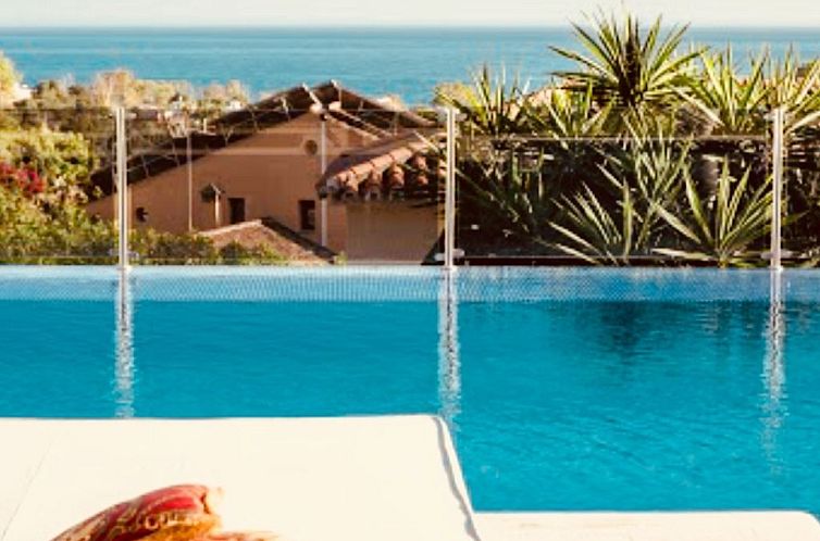 Vakantiehuis Villa Issabella für 16 Personen