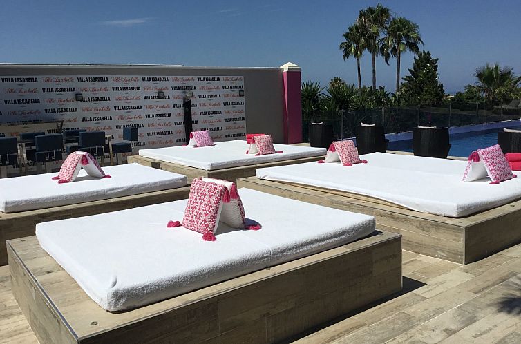 Vakantiehuis Villa Issabella für 16 Personen