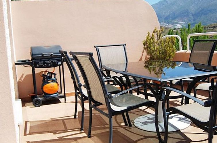 Vakantiehuis Schöne 4BDR-Villa mit fantastischer Aussicht